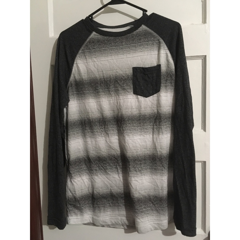 long-sleeve pocket shirt